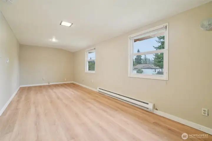 2nd upper level bedroom