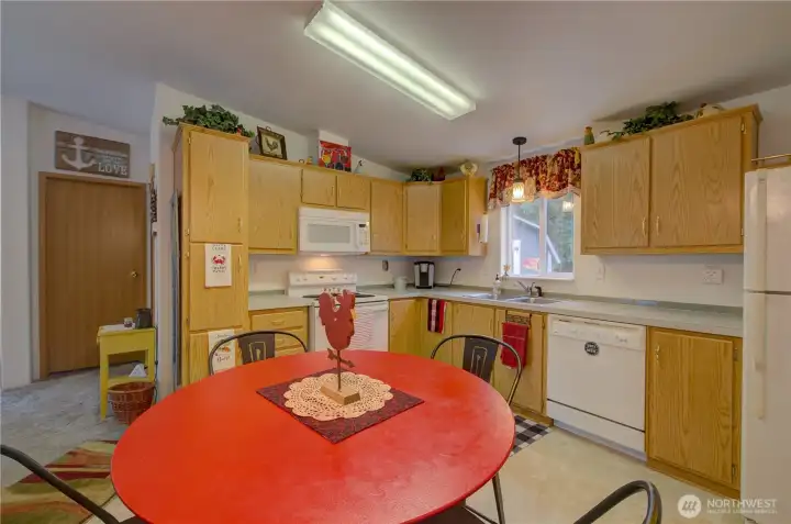 Another view of kitchen.