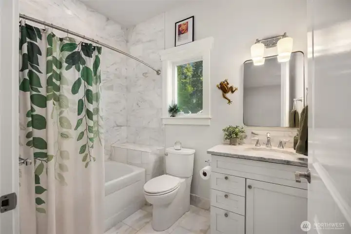 Attached full bath for bedroom #2. Attached full bath for bedroom #2.