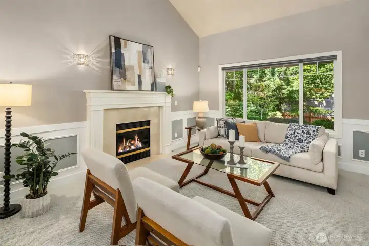 Vaulted ceilings, with large windows - letting in all the natural light!