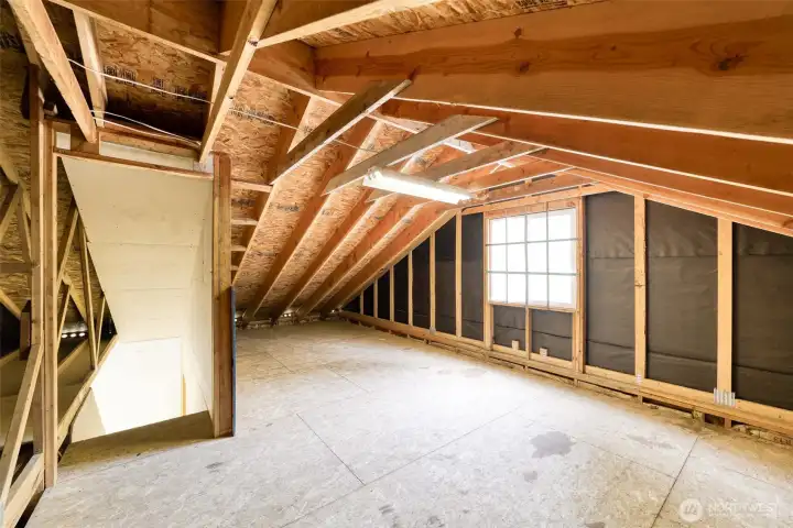 Extra upstairs storage in outbuilding Extra upstairs storage in outbuilding