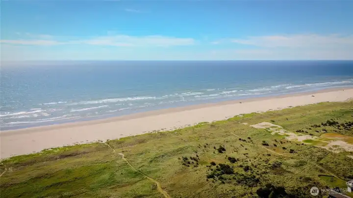 Miles of ocean to love