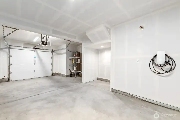 Pictures of model home. The interior spec is identical. Pictures of model home. The interior spec is identical.