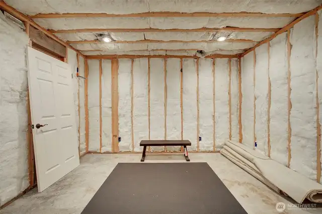 Bonus space in basement is perfect for seasonal outdoor furniture, or could be finished and used as a home gym