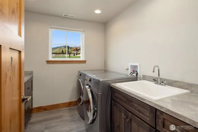 ADU Laundry & utility sink