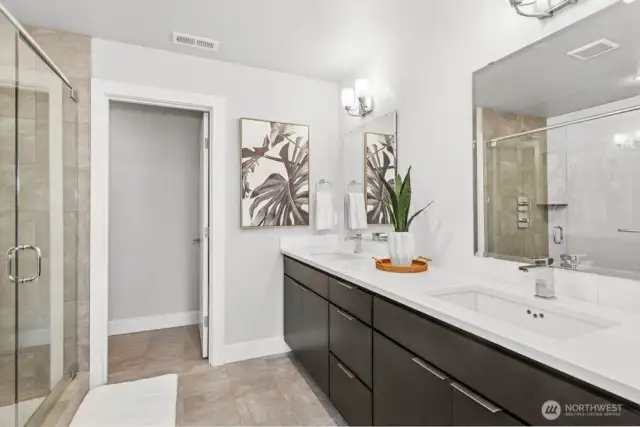 Elegant primary bath