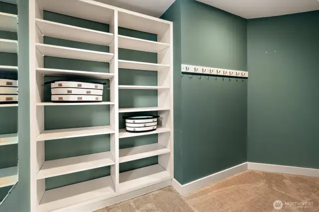 Another look at the huge walk in closet.