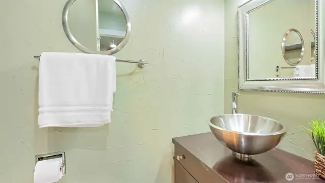 What’s not to love about this modern stainless steel vessel sink? Sleek, stylish, and a total standout in the space.