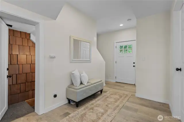 Optional Entrance to Unit B