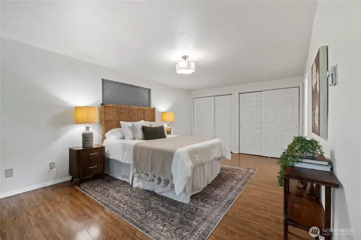 Huge primary suite