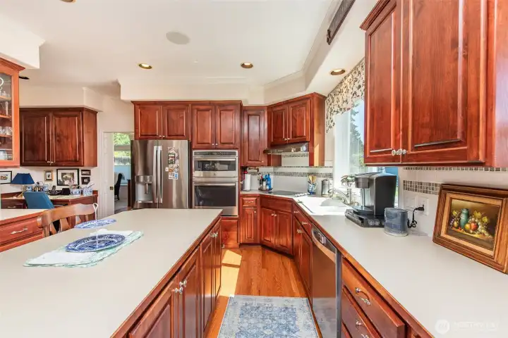 Light-filled Kitchen in Custom Cherry Wood