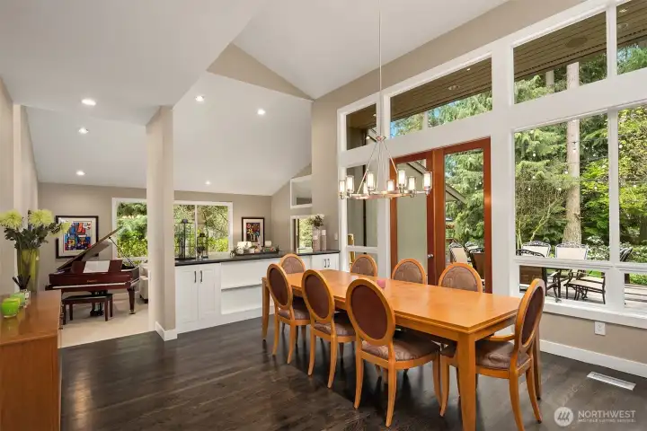 Generous Formal Dining area flows to outside deck and gardens Generous Formal Dining area flows to outside deck and gardens