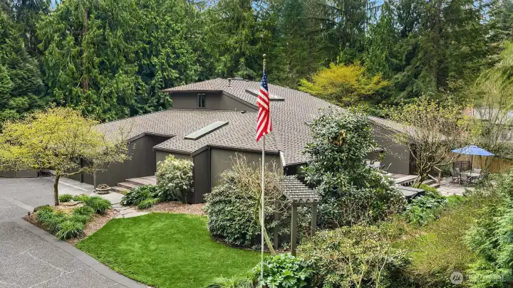 Home approach is stunning Home approach is stunning