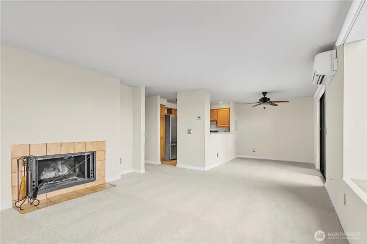 Living Room/Dining Room
