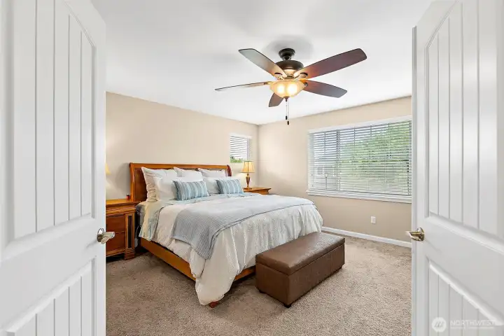 Primary Bedroom 17'x16'