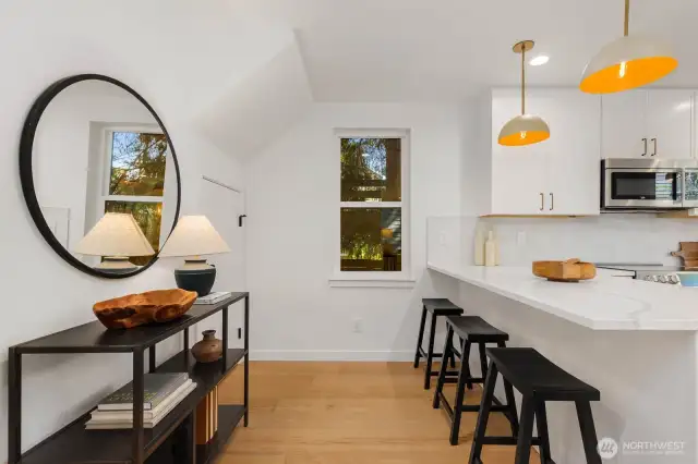 Eating bar at the kitchen