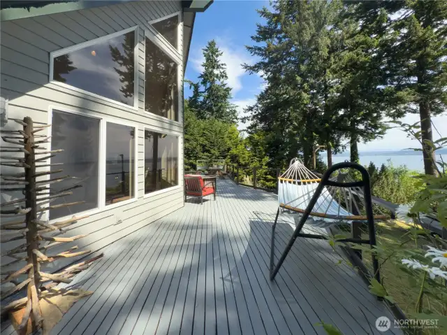 wake to sunrises over the Cascades and watch whales glide by from the comfort of your wraparound deck