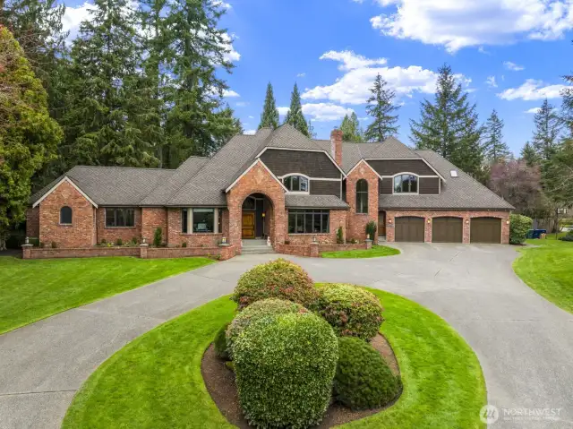 This sprawling 5,770* sq. ft. residence is thoughtfully designed for both everyday living and grand entertaining.