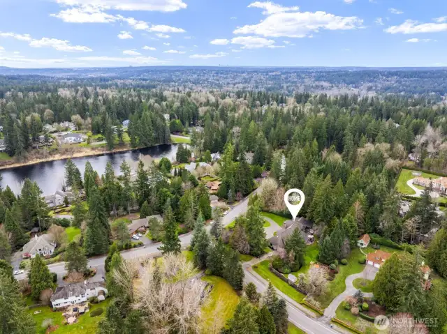 Sought after community with a private 17 acre lake, lake park, trails, tennis courts, children's play park and lots of community activities.