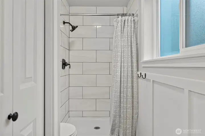 Primary Shower