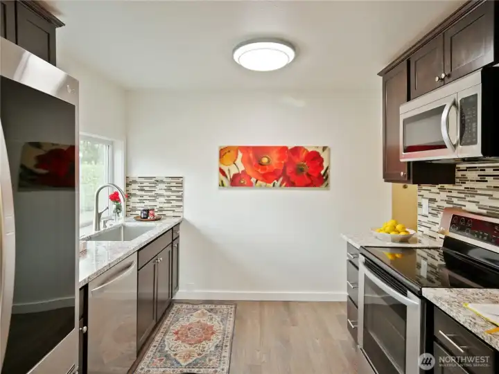 Cook, connect, and create in this bright kitchen.