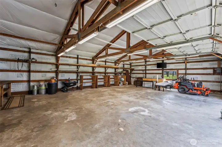 Huge 3 bay shop. Recently freshly sided & insulated!