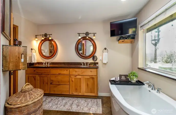 Primary bathroom, dual sinks