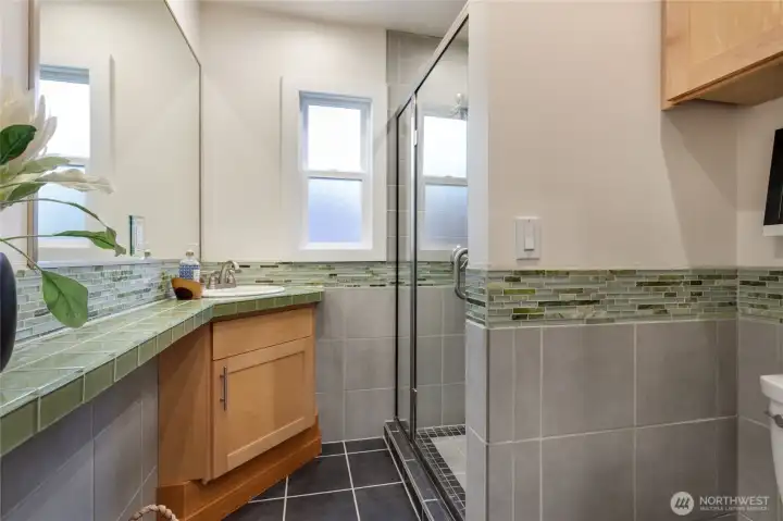 Main bathroom