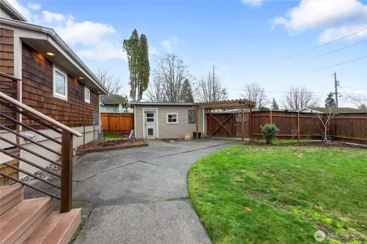 Private patio off kitchen