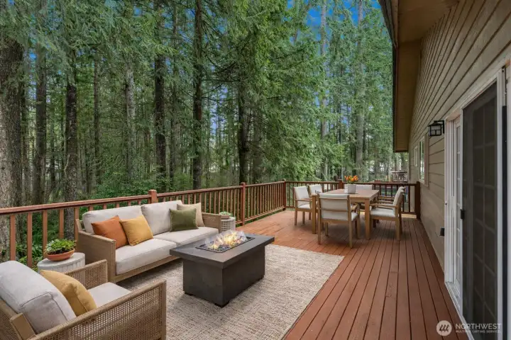 Spacious Deck
