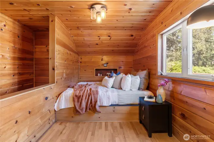 Upper Level Guest Bedroom w/Built-In Bed Frame