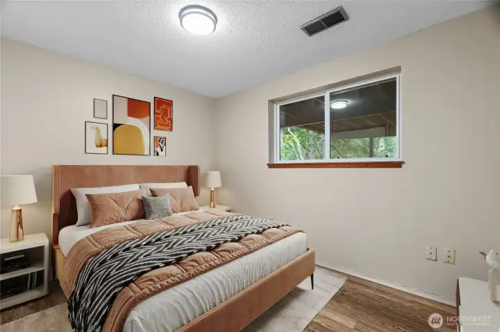 This photo has been virtually staged