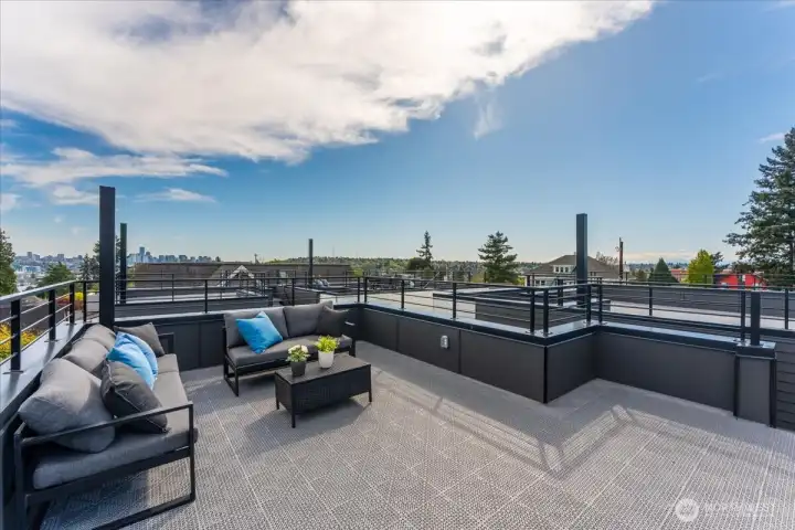 On a clear, this rooftop is hard to beat. Views of the Cascades, Olympics, Space Needle and peek-a-boo views of Lake Union, Lake WA, & Rainier.