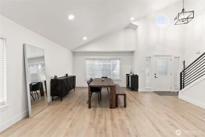 Formal Dining