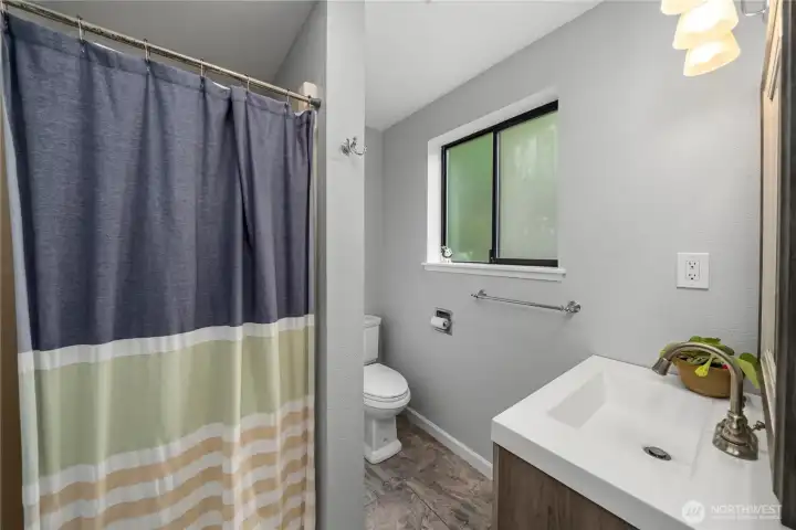 Main floor bath