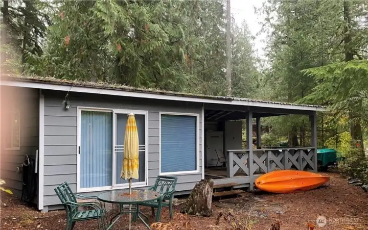 Cozy Cabin Cozy Cabin