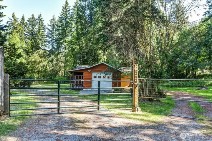 Gated Entry to Driveway
