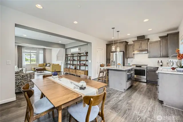 Open Layout - Kitchen & Living