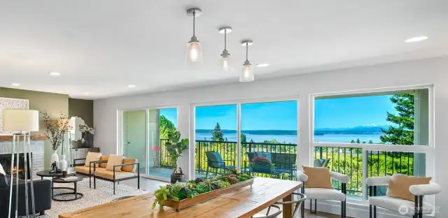 Be AMAZED by this stunning Junction condo with views!