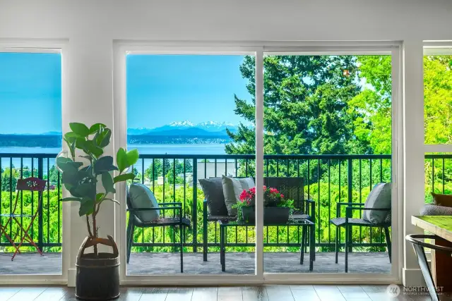 Yes, the view really is this good when sitting down.