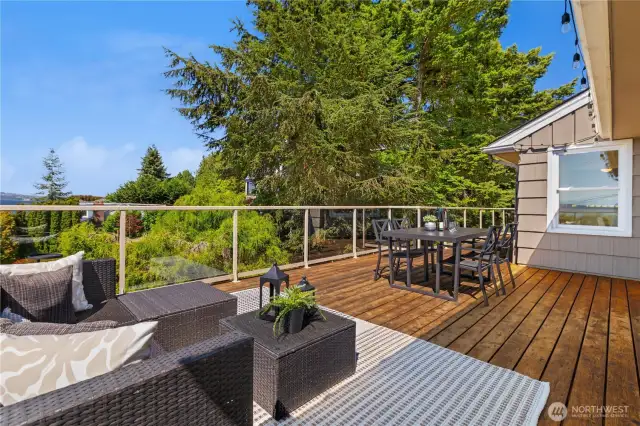 The deck offers plenty of space for dining and lounging