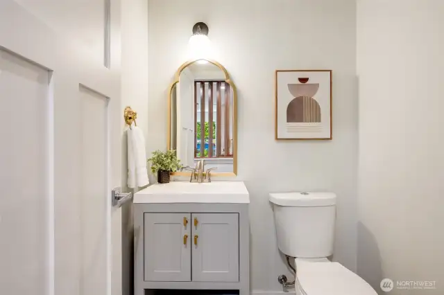Powder room.