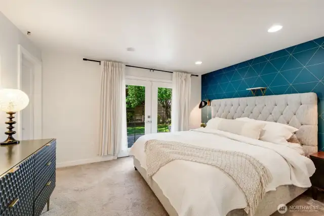 Primary suite.