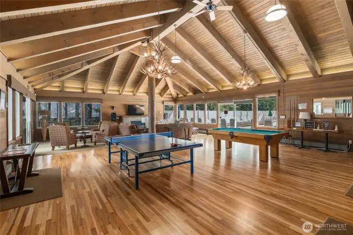Pineloch Sun Beach Club game room.