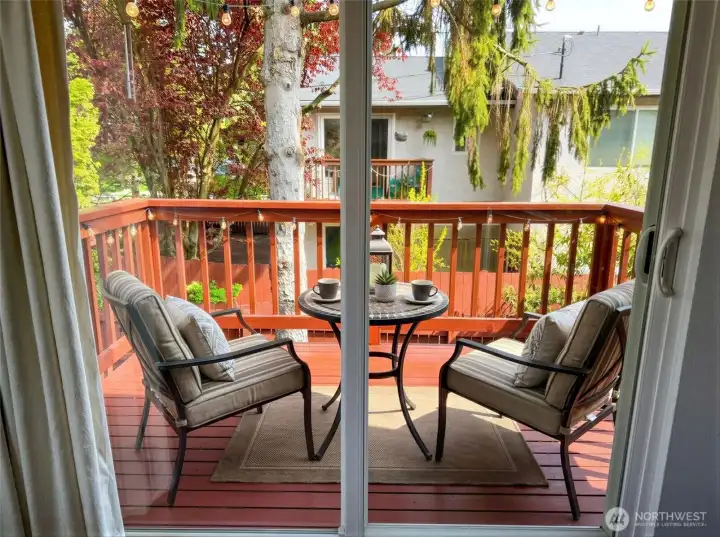 8850 freshly painted deck with space to relax