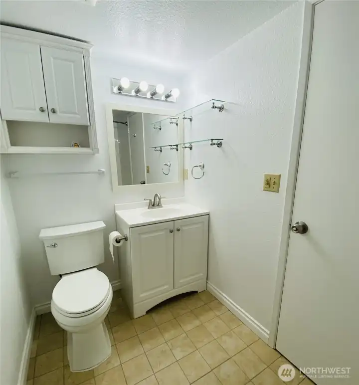 8848 bathroom 2