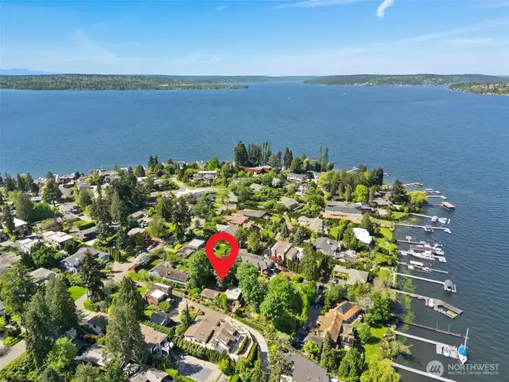 Desirable Yarrow Point Community, tucked away on a laneway off 95th street