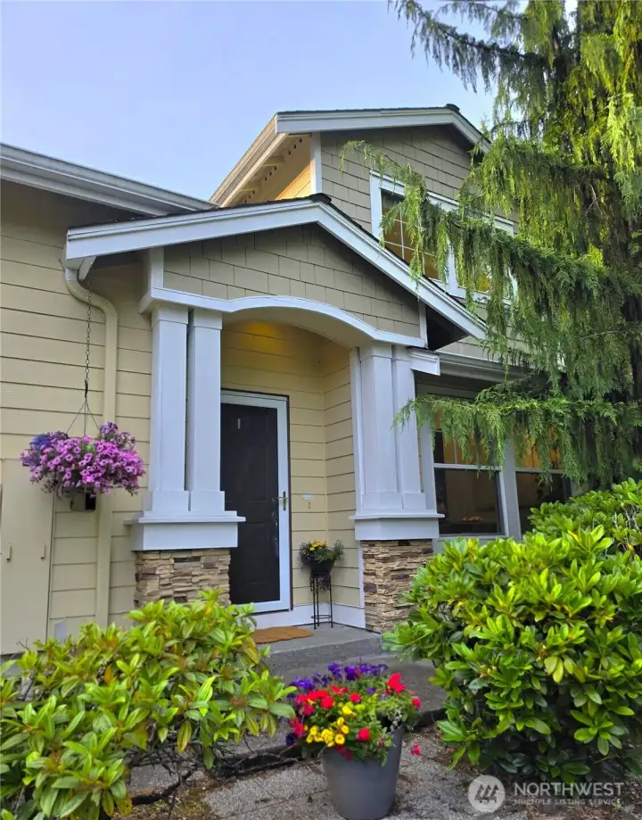 Inviting entry