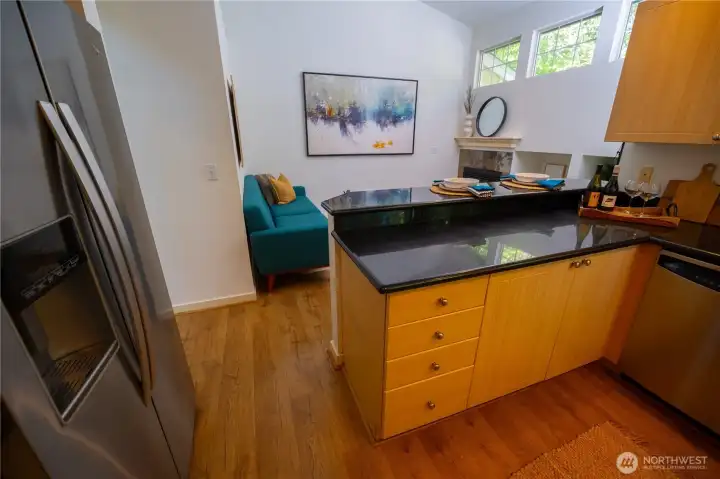Kitchen and family room with vaulted ceilings
