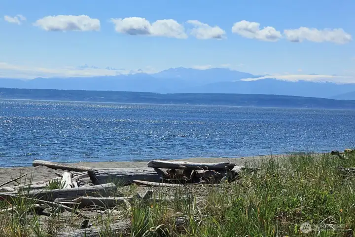 private beach access at end of street